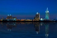 Mobile, Alabama's skyline lit up blue in support of law enforcement. (Photo: City of Mobile Facebook)