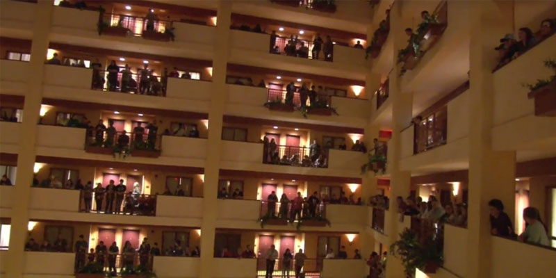 CHILLS: Alabama church camp praises God through song in hotel atrium