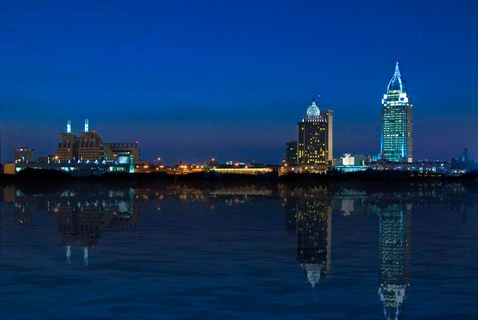 BEAUTIFUL BLUE Entire Mobile skyline lights up for law enforcement