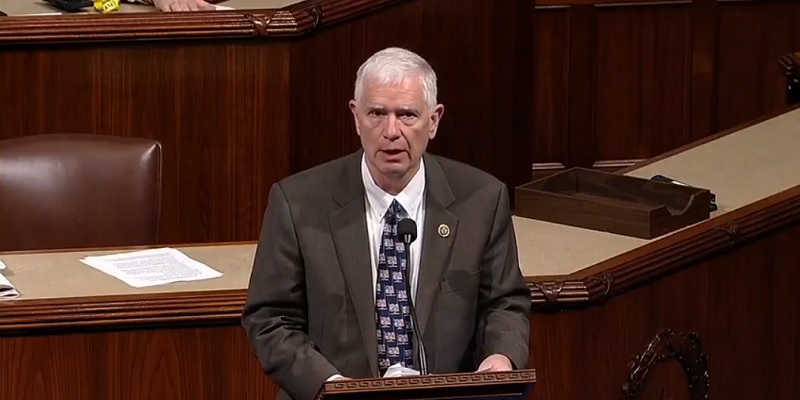 Brooks introduces bill blocking illegal immigrants from receiving ...