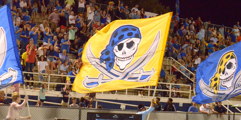 Fairhope High School principal apologizes for obscene song at game
