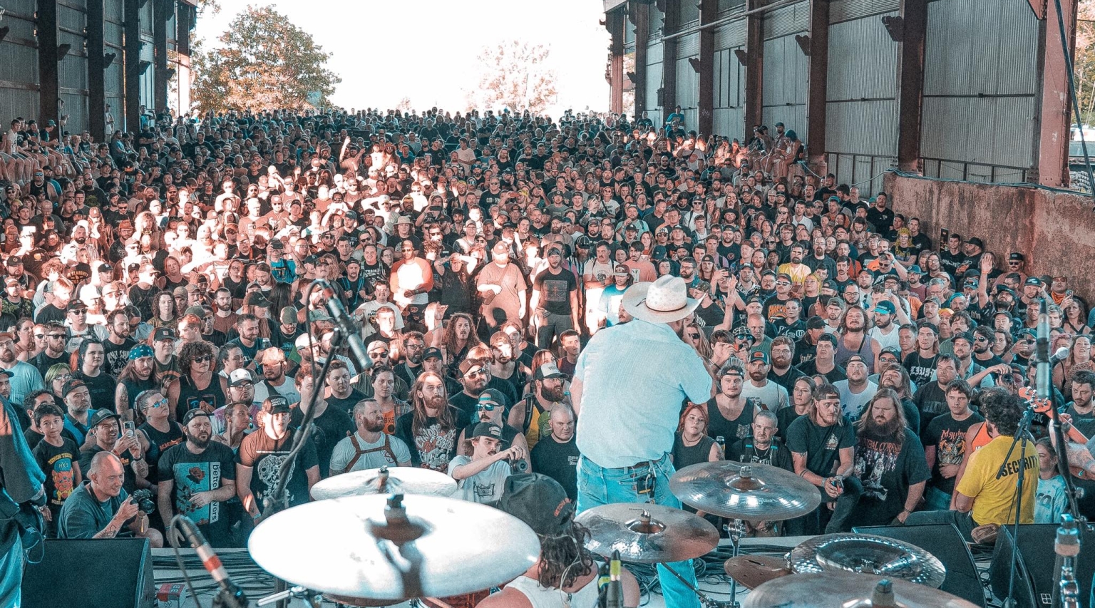 Country takes center stage at Birmingham’s Sloss Furnaces with Iron ...